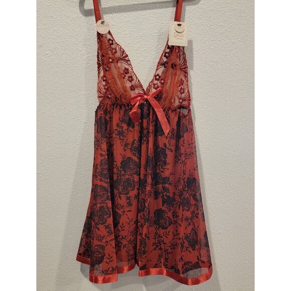 NWT Spree Whimsygoth Red & Black Rose Sequin Embroidered Babydoll, Size M - Picture 2 of 7